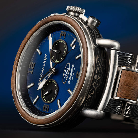 Side view chrono 44mm mechanical watch, blue dial, crown pushers, wood bezel, metal case