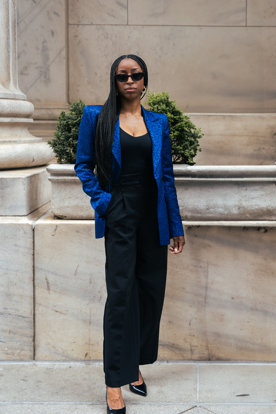 Premier Blazers: blauer Blazer mit Reverskragen und taillierten Pattentaschen