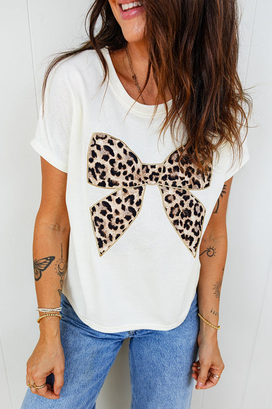 White relaxed fit T-shirt with large leopard bow graphic