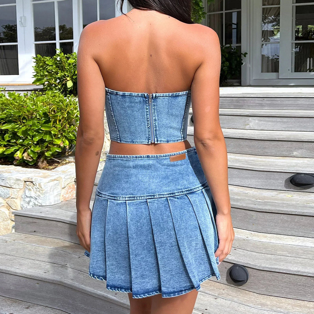 Denim-Set: rückseitiger Falten-Minirock + trägerloses Top, blau