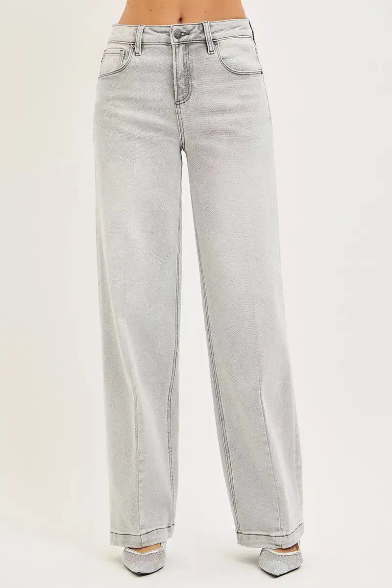 Light gray baggy jeans with contrast seams and relaxed straight legs
