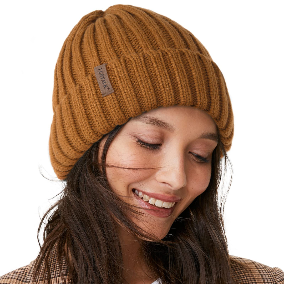 Fleece-lined chunky knit beanie, camel brown, ribbed texture