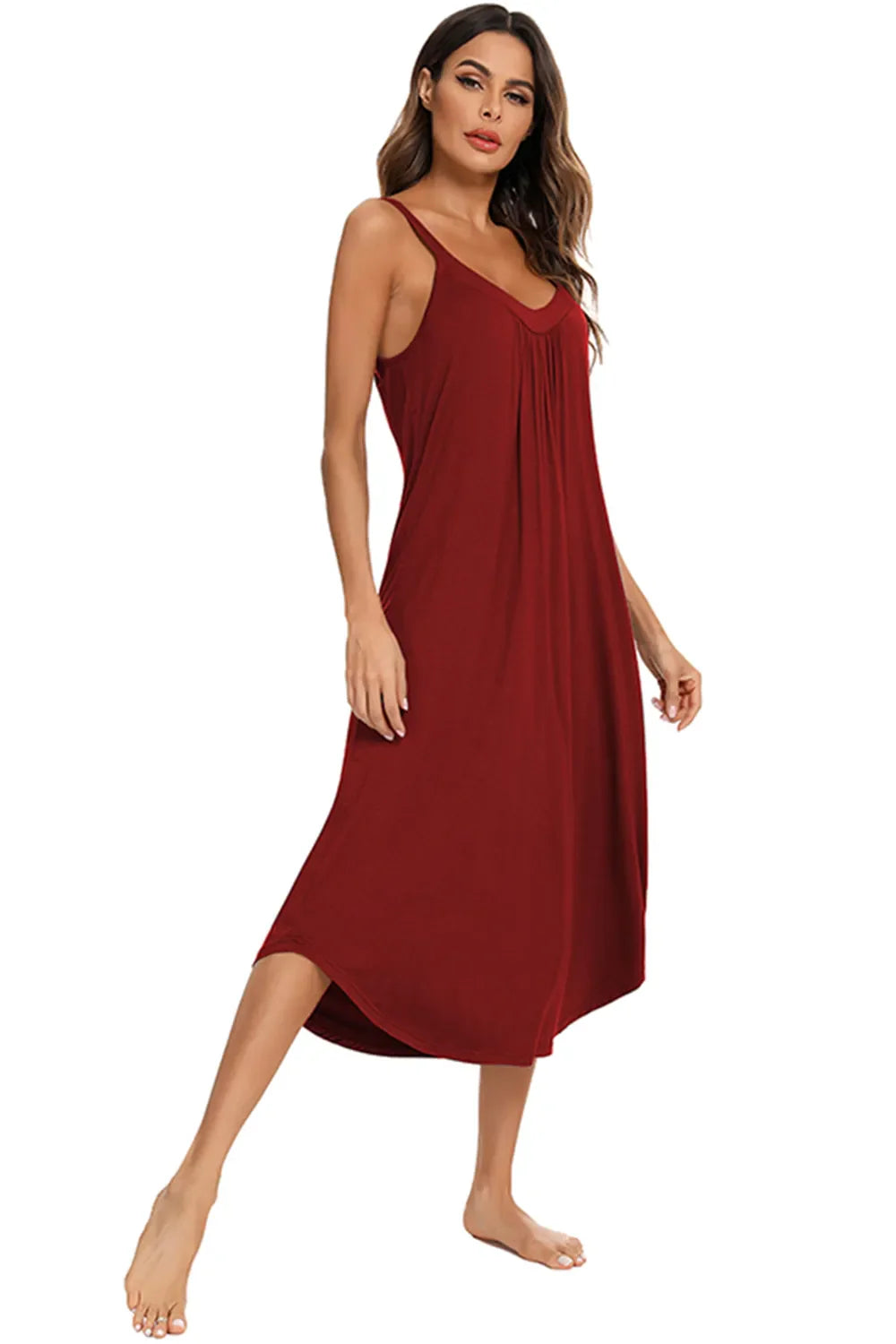 V-neck midi lounge dress in red, relaxed fit with V-neckline and gathered bust detail