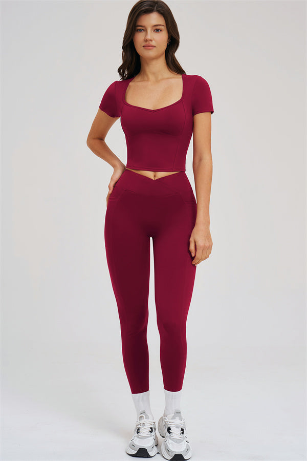 Burgundy crop T-shirt and high-waist leggings set