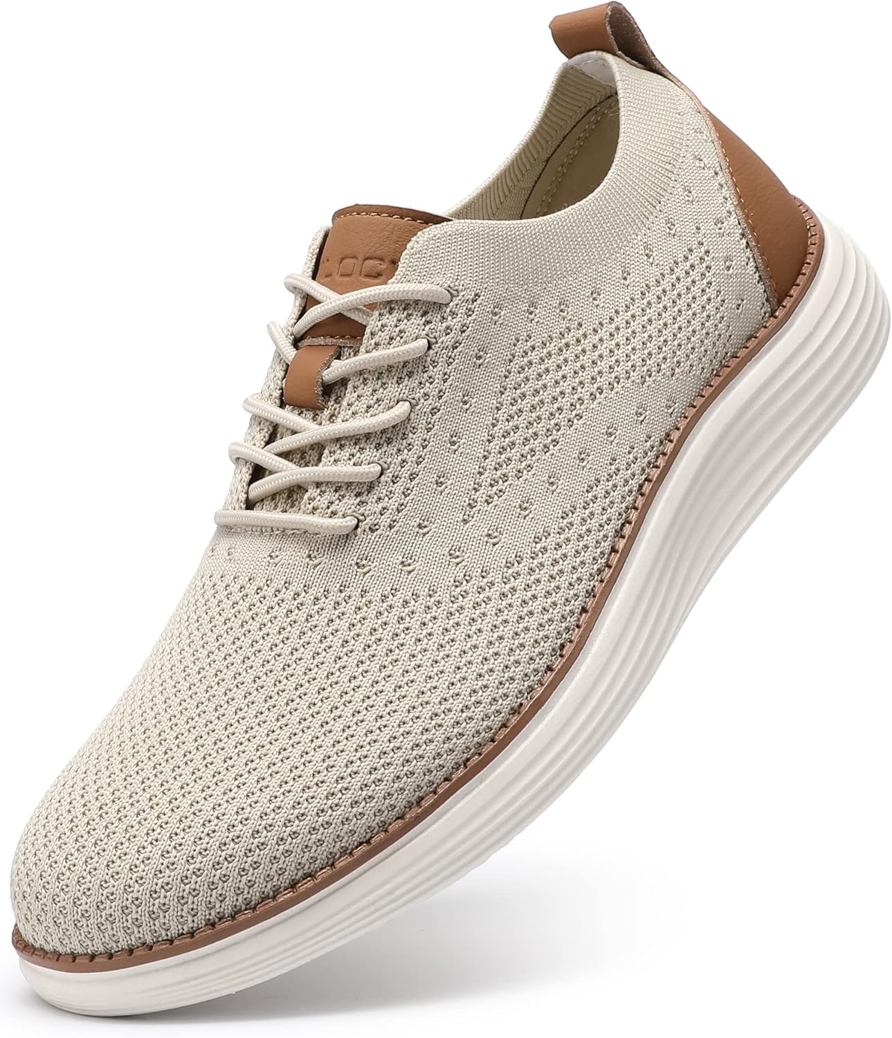 Beige mesh men’s casual sneakers with brown heel trim and lace-up design