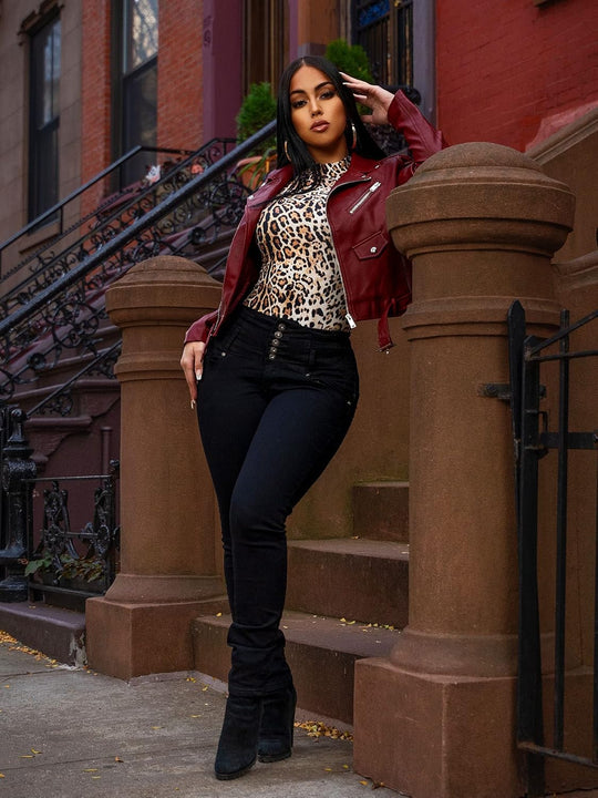 Black skinny jeans, high rise, slim leg with front button closure and pockets