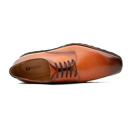 DV DIVINCH brown lace-up derby shoes, interior lining and tongue visible