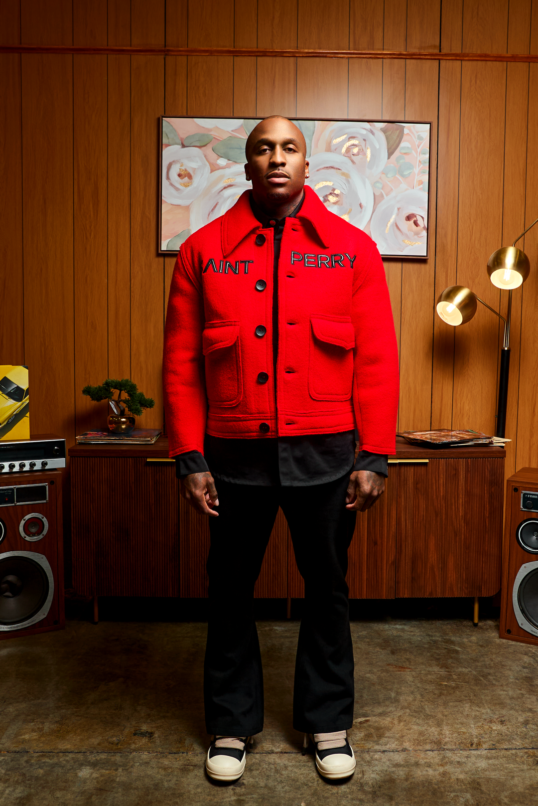 Red boxy jacket, button-front with two chest pockets and SAINT PERRY logo