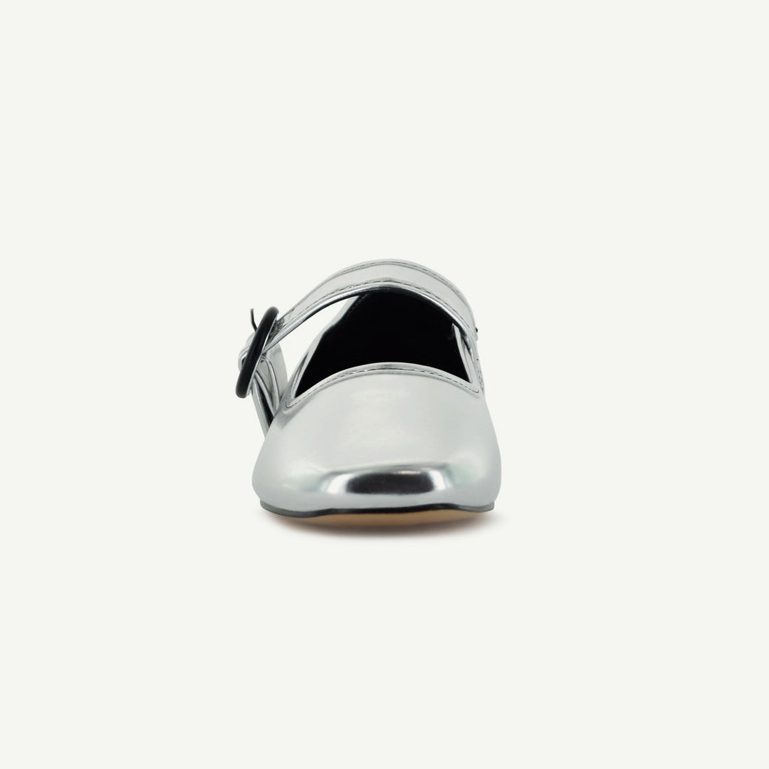 Silver Mary Jane toe view with round buckle strap and black collar lining