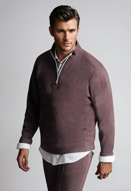 Espresso Matching Set: Sweatjacke mit Reißverschluss und Stehkragen, weiße Unterlage