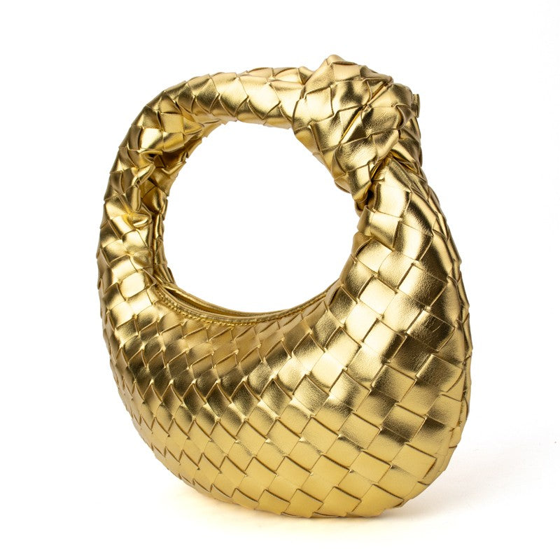 Knotted woven handbag in shiny gold, curved silhouette, woven pattern