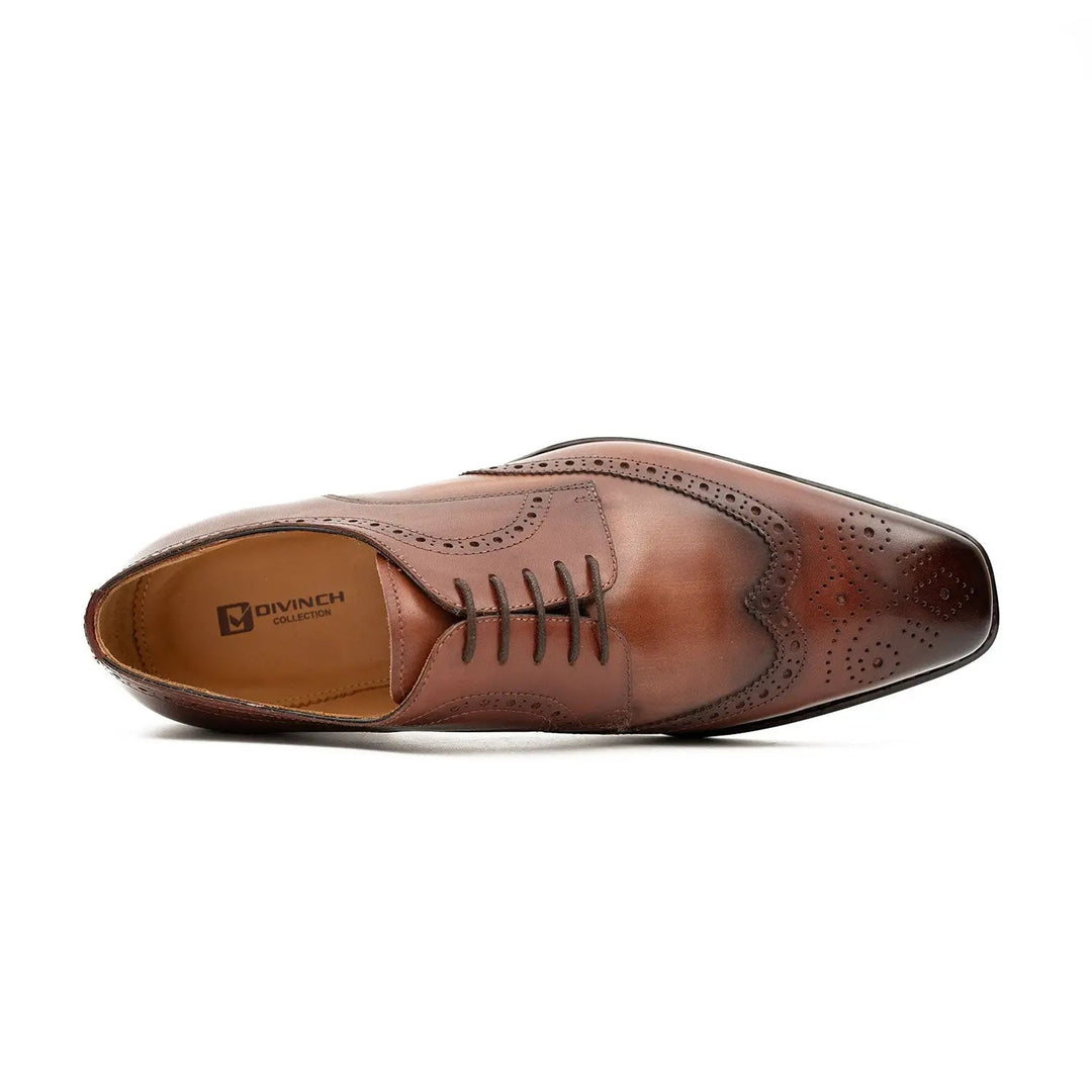 DV DIVINCH brown brogue derby shoe, lace-up with perforated wing-tip details