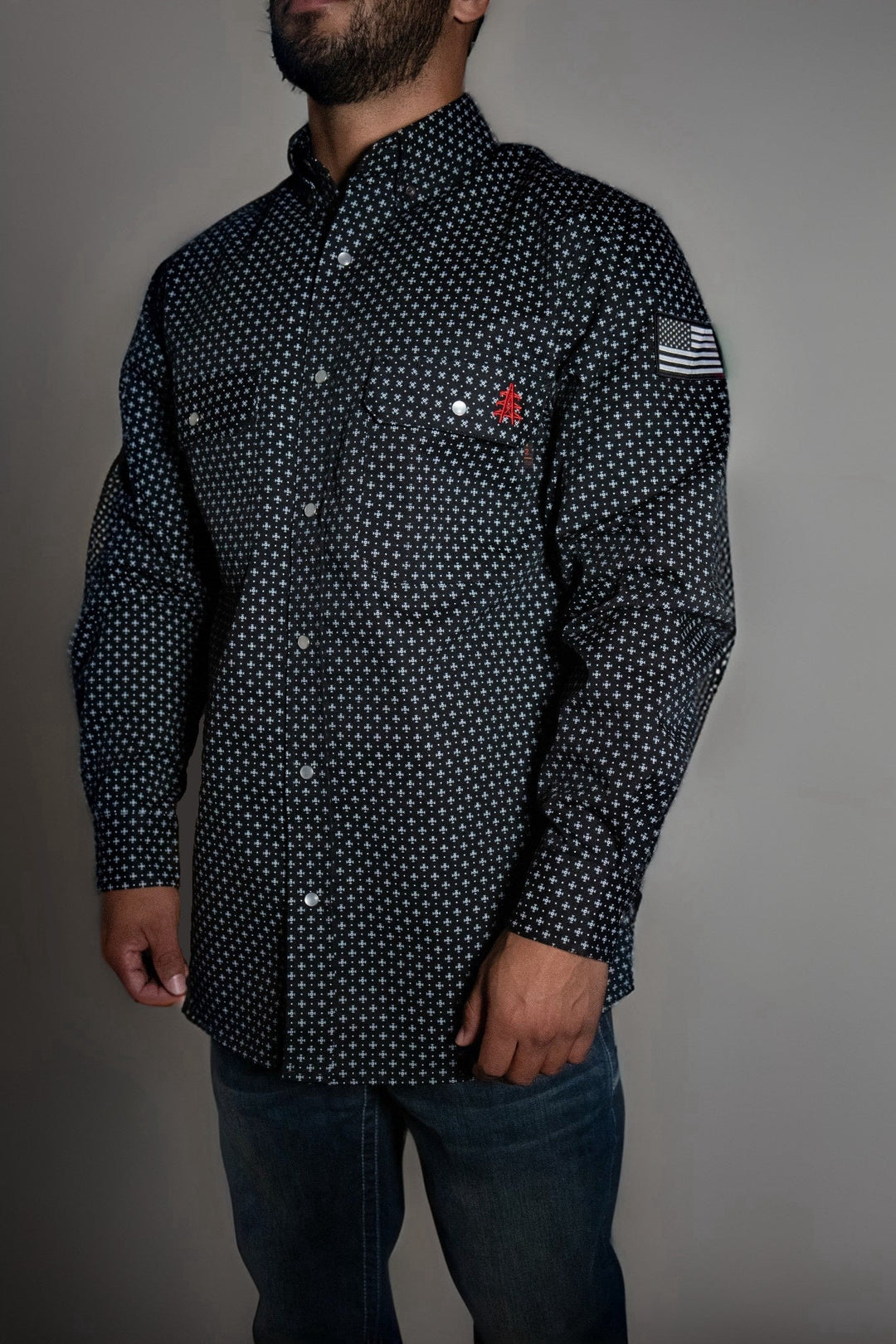 FR Pearl Snap work shirt, dark star print, snap front, chest logo