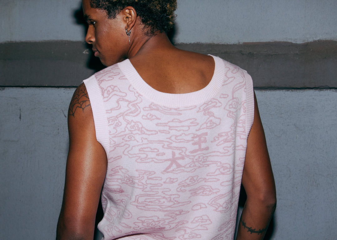 Cai jacquard sweater vest, light pink sleeveless crew neck with ribbed trim