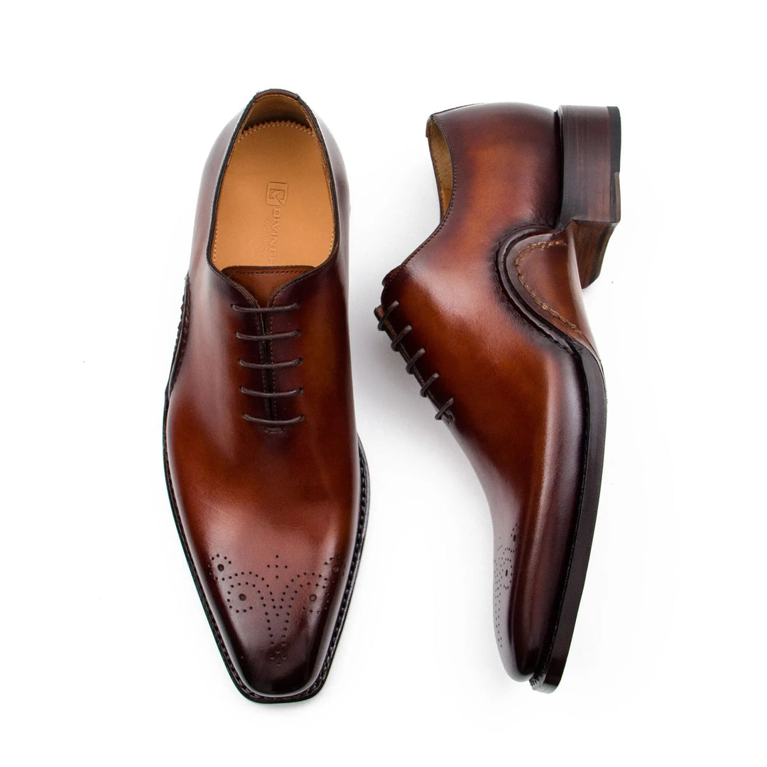Braune Oxford-Schuhe von oben/unten, geschlossene Spitze mit Schnürung