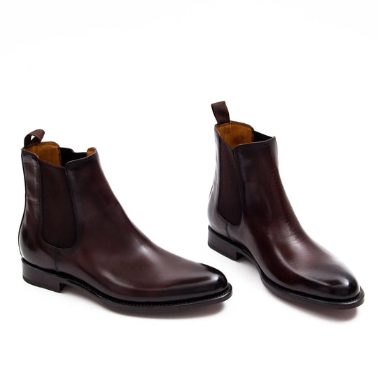 Brown Chelsea boots, smooth leather finish, elastic side panels, Goodyear welt sole edge
