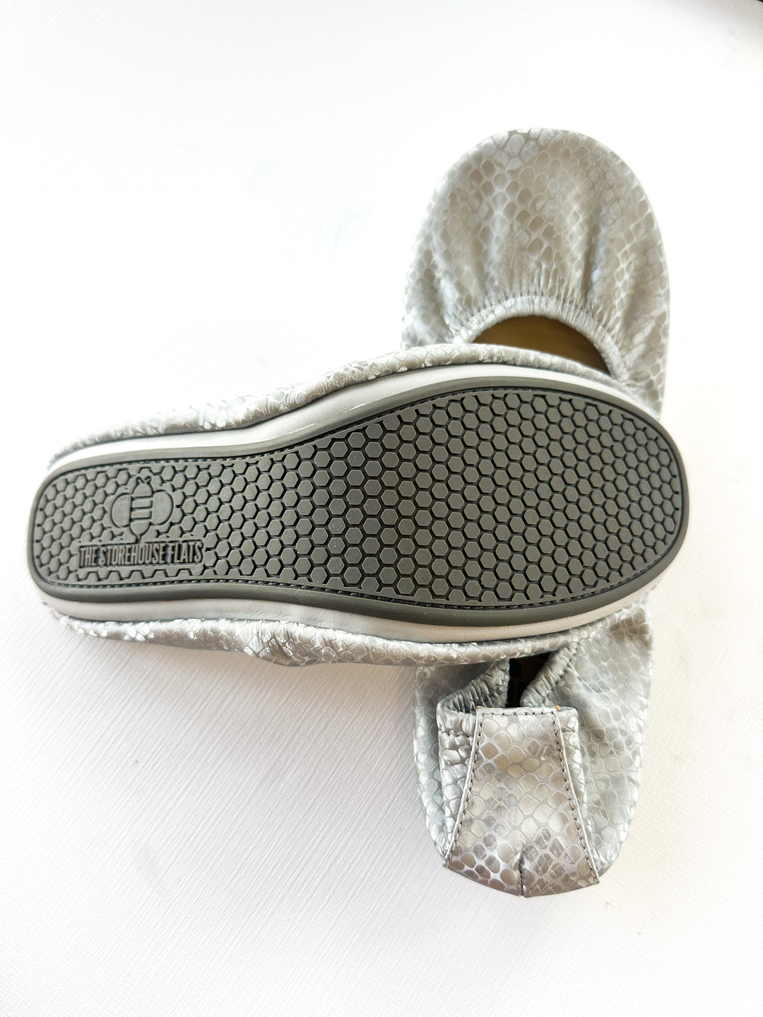 Dusty Snakes flats with hex grip tread sole and slip-on style