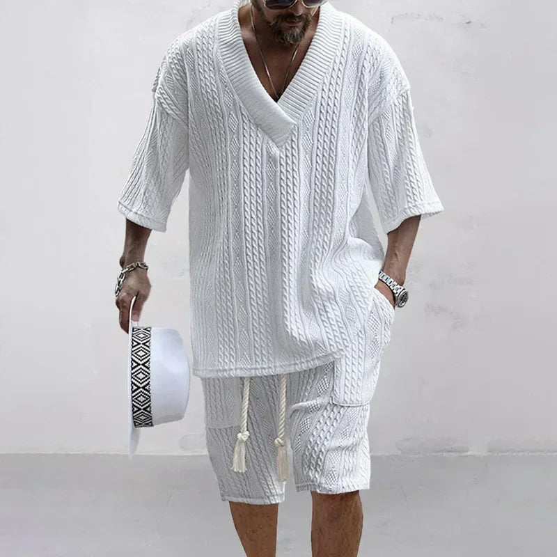 Men's knitted set, white: V-neck knit top with pocket and drawstring shorts