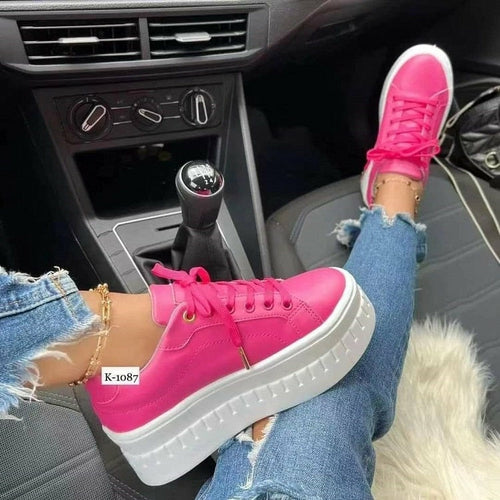 Fuchsia Plateau-Sneaker für Damen mit Schnürsenkeln und weißer Profilsohle