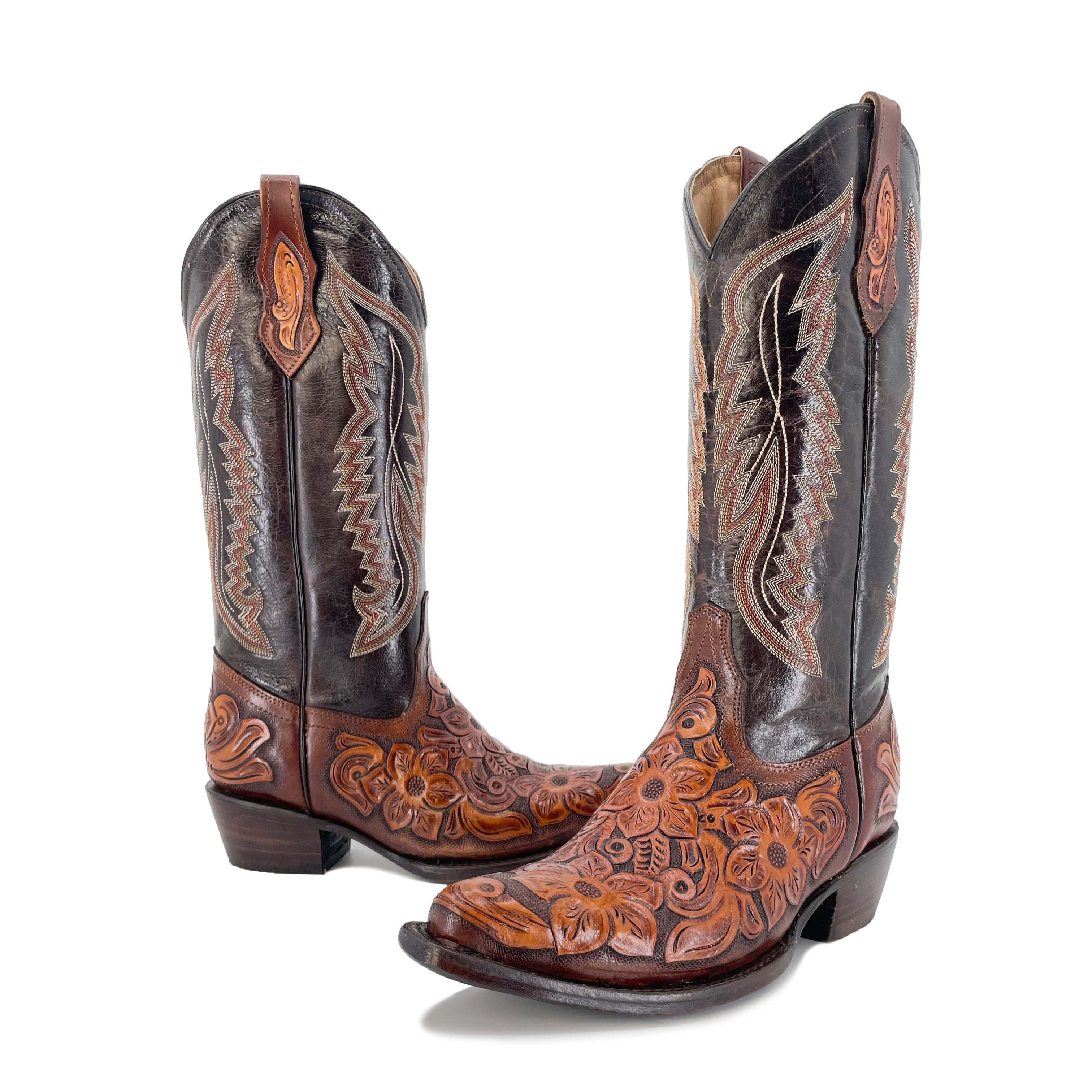 Damen Texan-Stiefel, zweifarbig, florale Handgravur, spitze Zehenkappe, Absatz