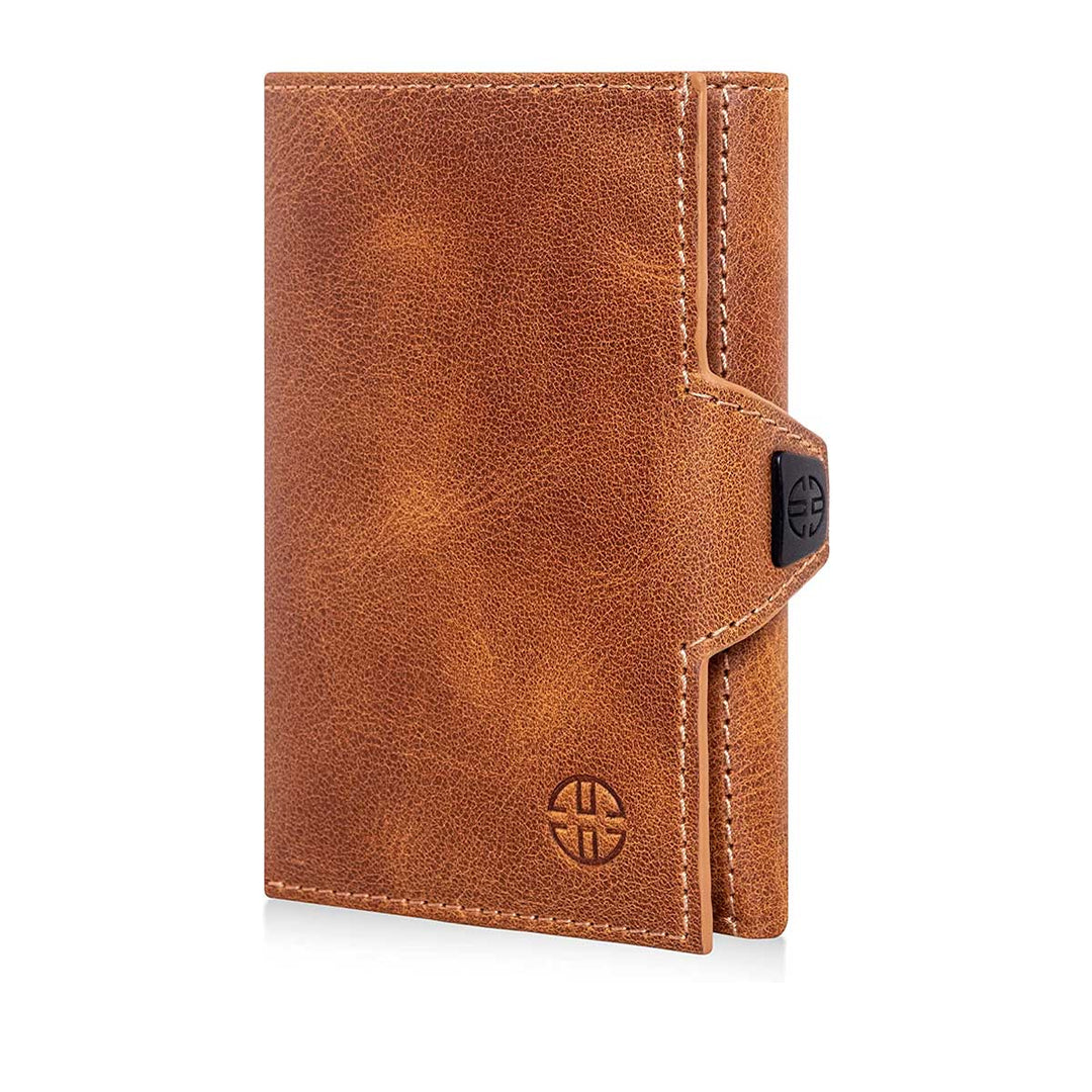 Trifold Lederbörse in Cognac, Prägung vorn, Kartensteckfächer und Einsteckfach