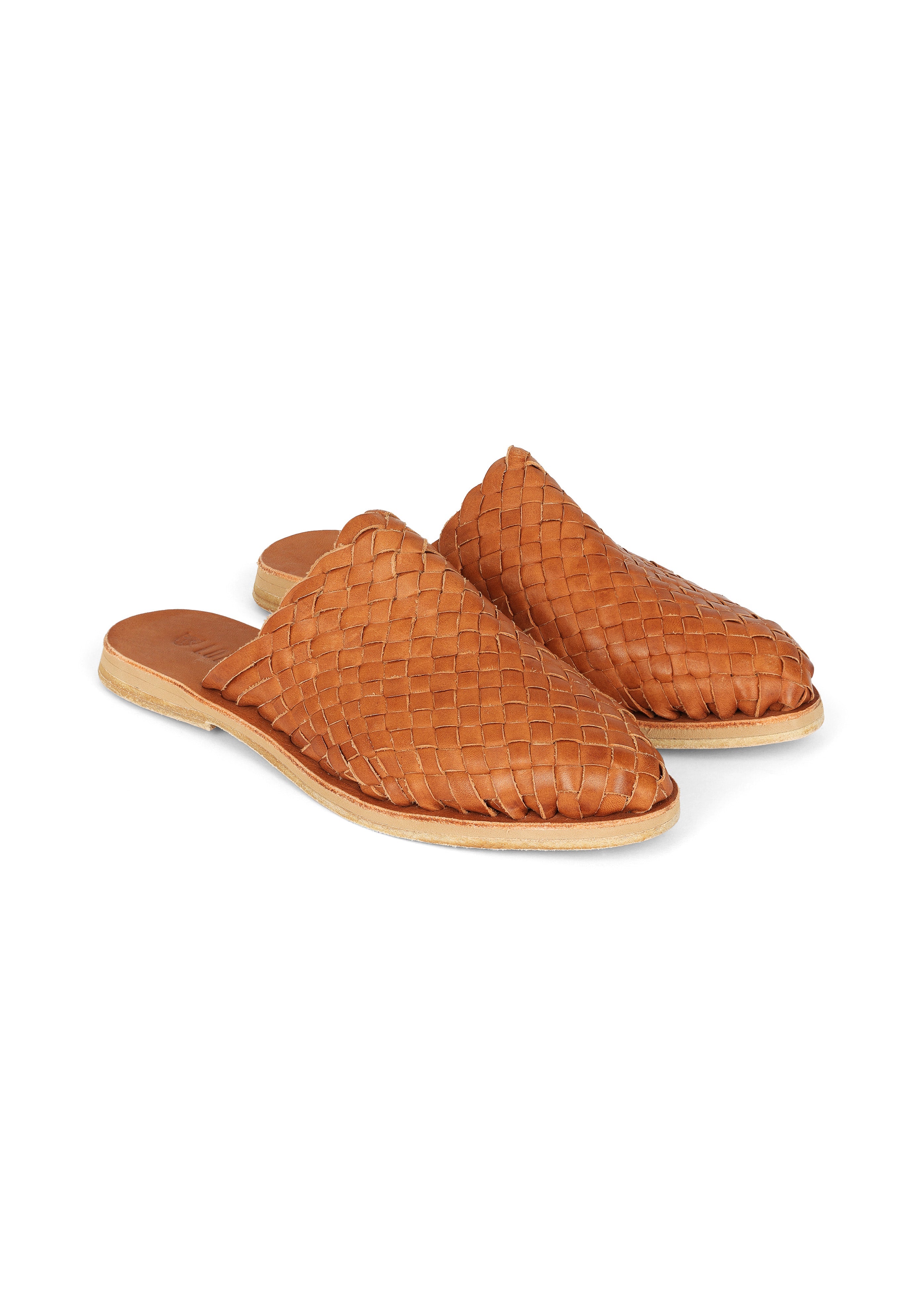 Camel hand-woven leather slides with braided woven upper and low sole