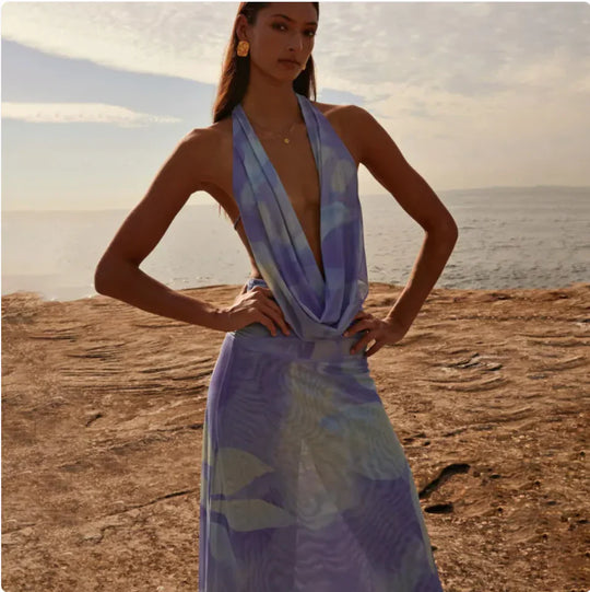 Halterneck Maxikleid, lila Batik, V-Ausschnitt vorn, ärmellos