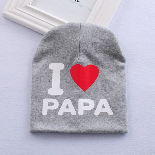 Grau melierte Babymütze mit I ♥ PAPA Aufdruck in Herzform