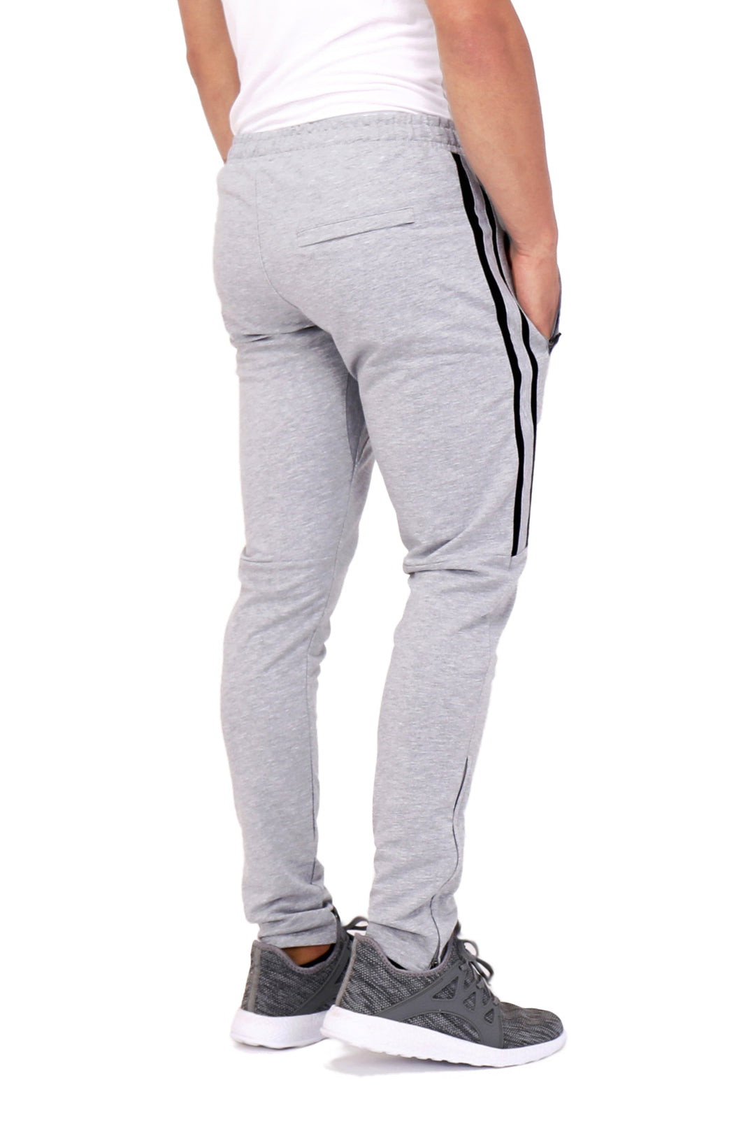 hellgraue Slim-Fit Jogger-Sweatpants mit elastischem Bund und schwarzen Seitenstreifen