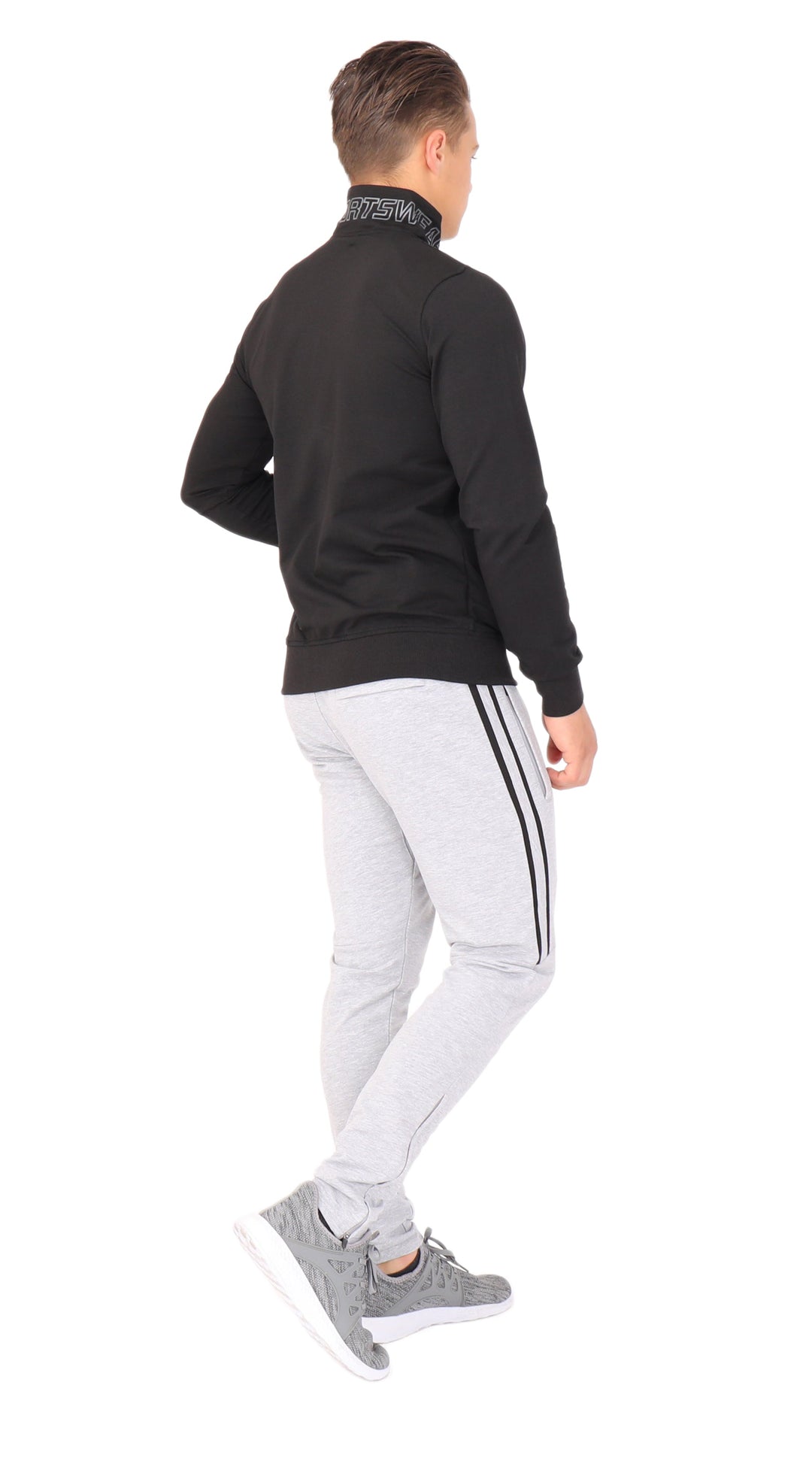All-Day Comfort Full Zip Sweatshirt noir vue de côté, zip central et épaules structurées