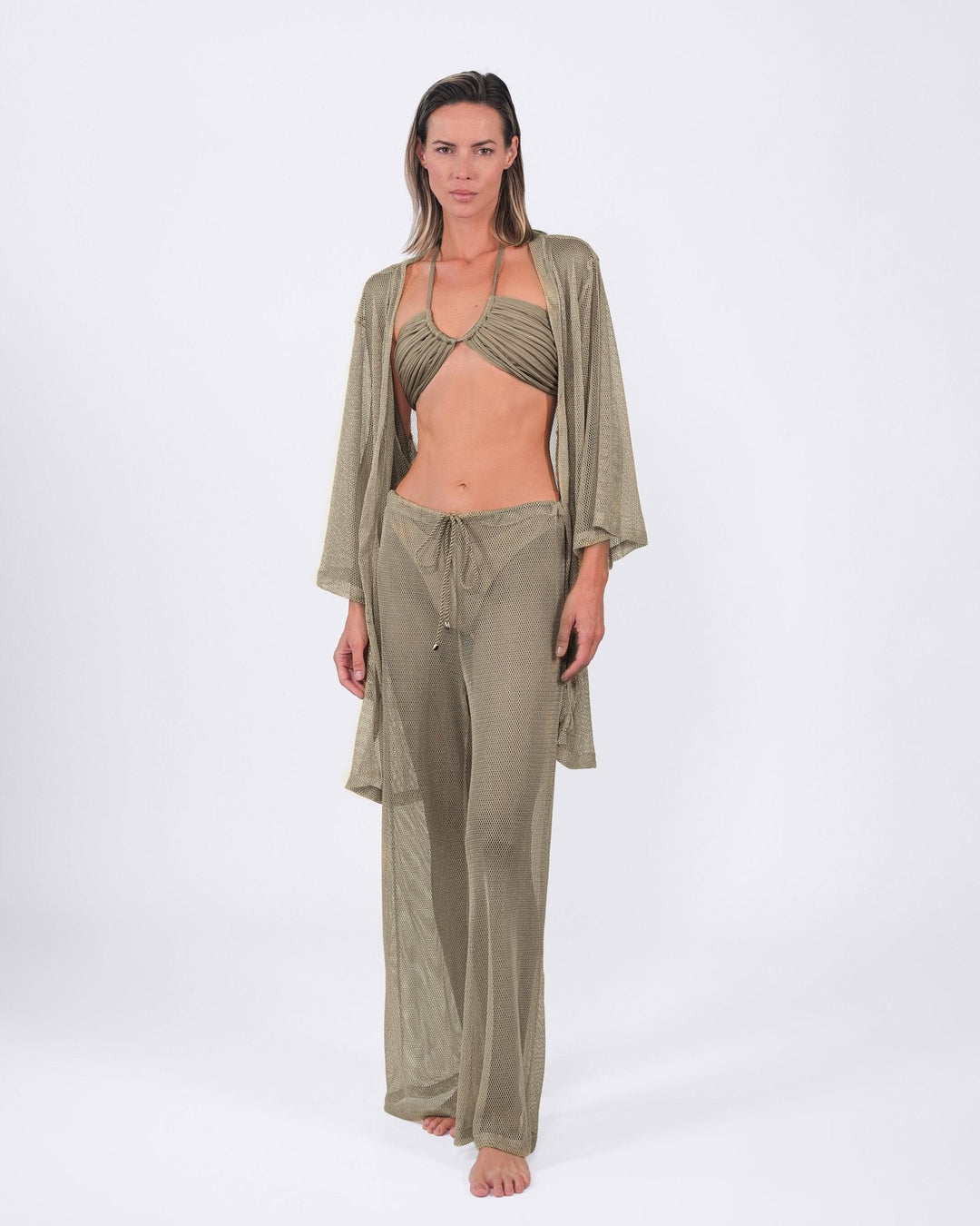 Buzios geburtetes Kimono mit Bindegürtel, goldfarbener Mesh-Look und offener Vorderseite