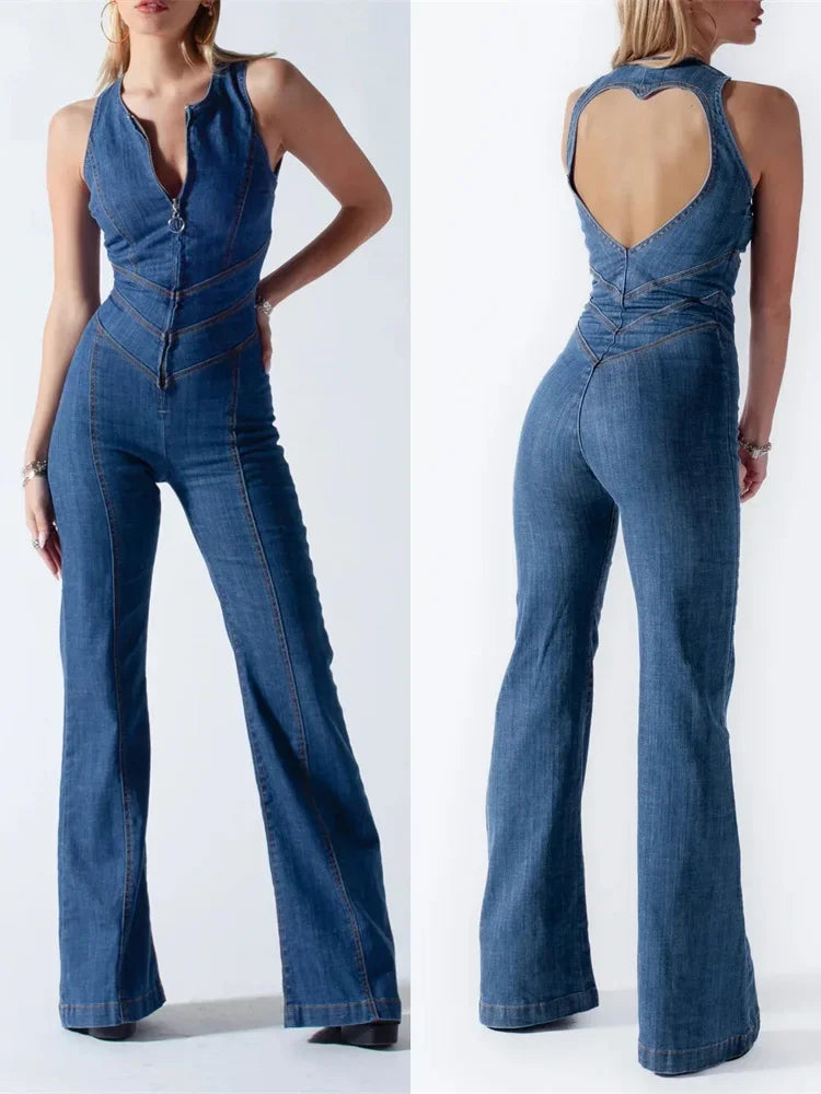 Blauer Denim-Overall mit tiefem Herz-Rückenausschnitt und Knopfleiste vorn