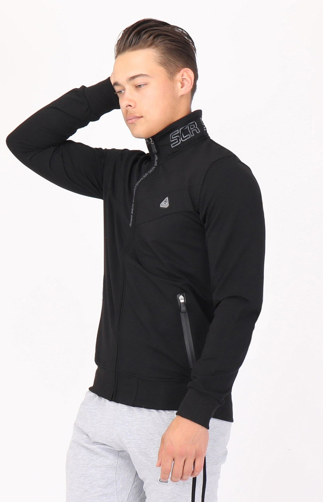 All-Day Comfort Full Zip Sweatshirt noir, col montant, fermeture zippée et poche zippée