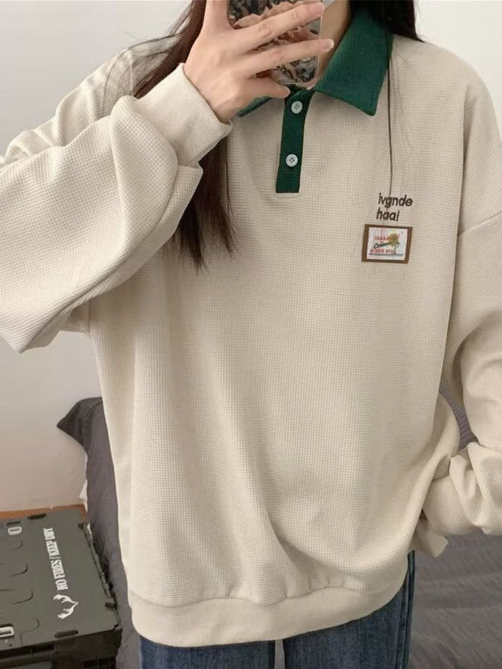 Contrast Collar Dropped Shoulder Sweatshirt