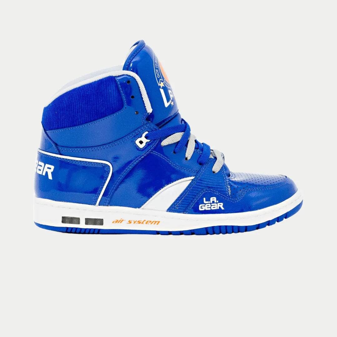 LA Gear Men’s Star Shooter vintage high-top sneaker, blue with white trim