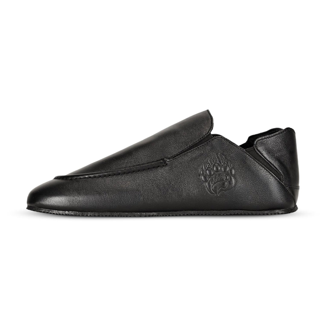 Chaussure Ozo noir, mocassin en cuir lisse avec logo embossé sur le côté