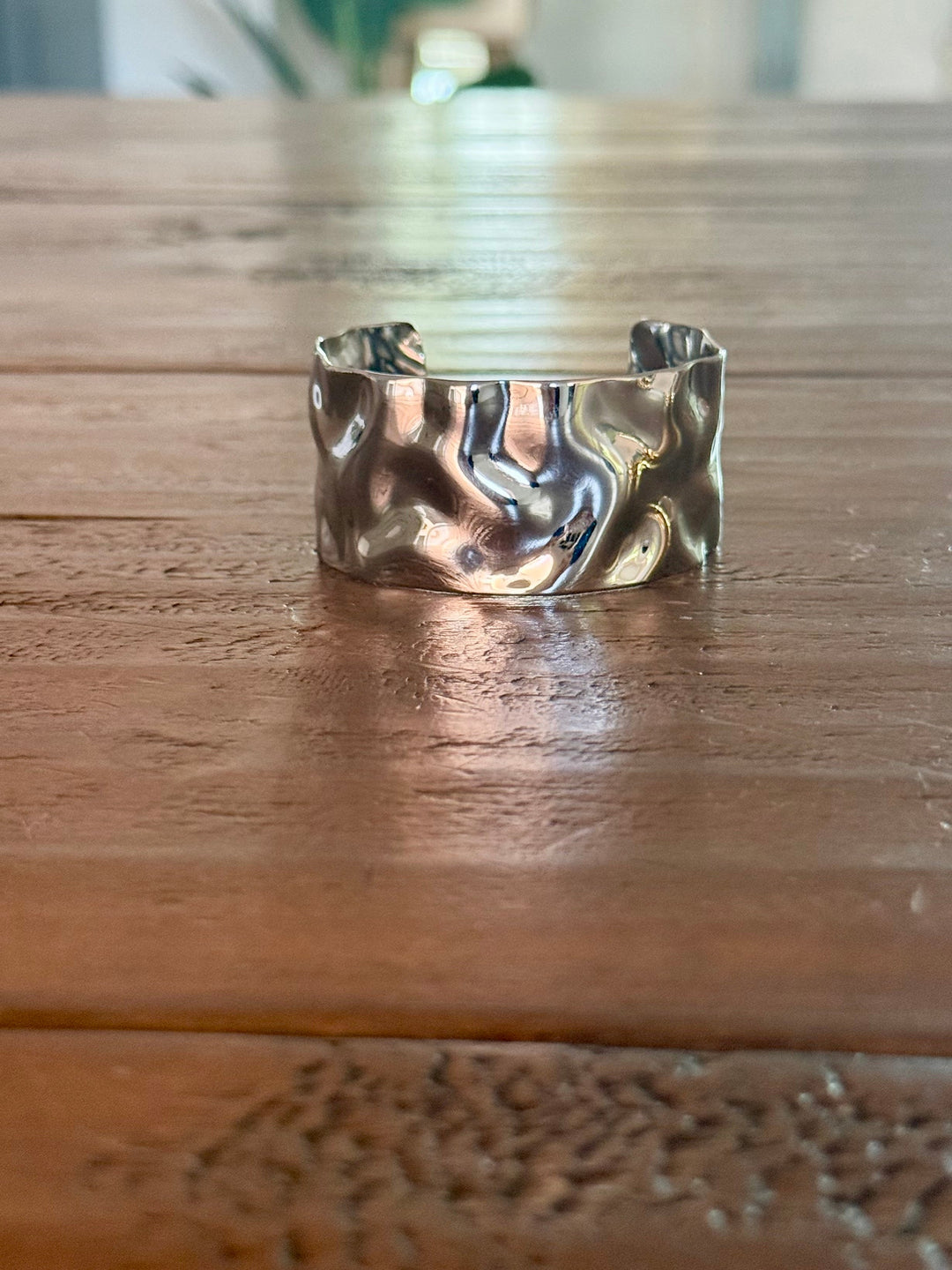 Large hammered cuff in Silver, wide open cuff with hammered texture